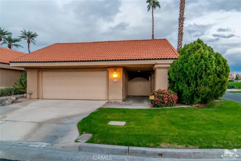 10 Las Cruces, Palm Desert, CA 92260