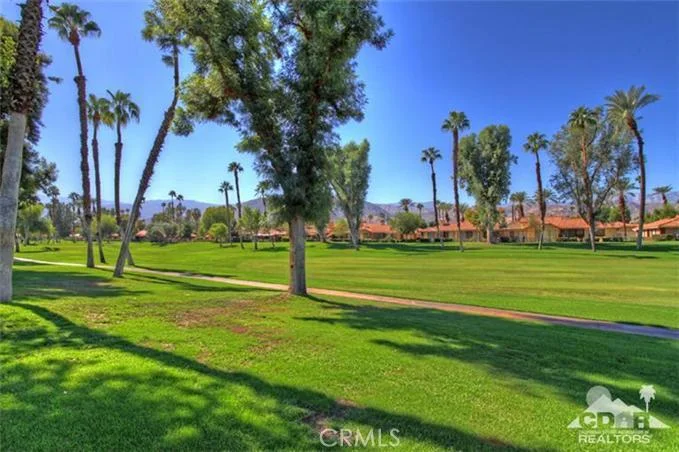 253 Santa Barbara, Palm Desert, CA 92260