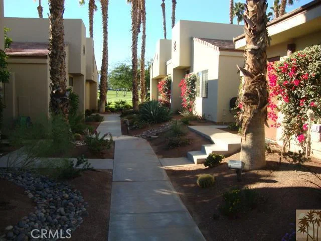 76745 Chrysanthemum, Palm Desert, CA 92211