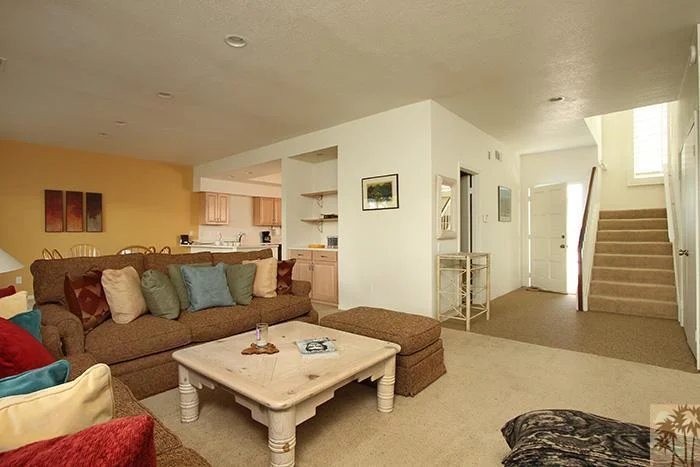 77323 Avenida Fernando, La Quinta, CA 92253