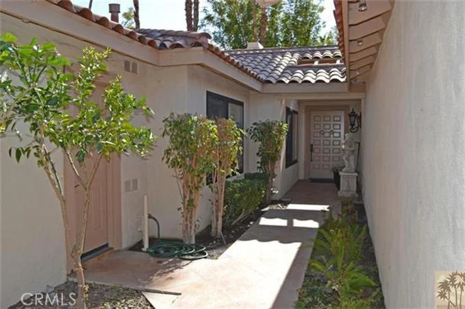 295 Avenida Del Sol, Palm Desert, CA 92260