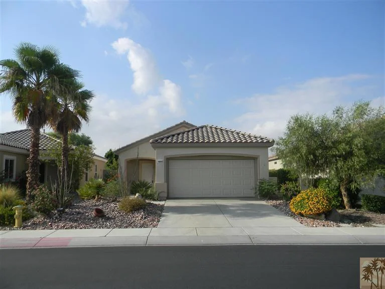 78673 Hampshire Ave, Palm Desert, CA 92211