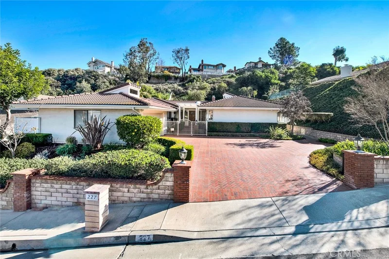 227 Calle Grande, Orange, CA 92869