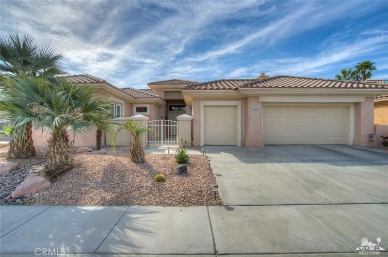 78589 Palm Tree, Palm Desert, CA 92211