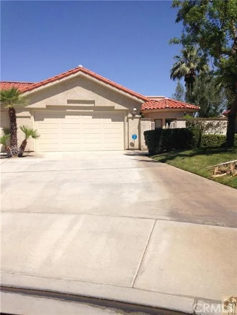 114 Alcola, Palm Desert, CA 92211