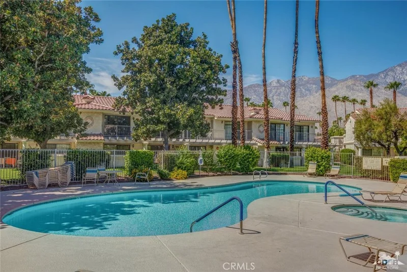 2701 Mesquite Ave. #W109, Palm Springs, CA 92264