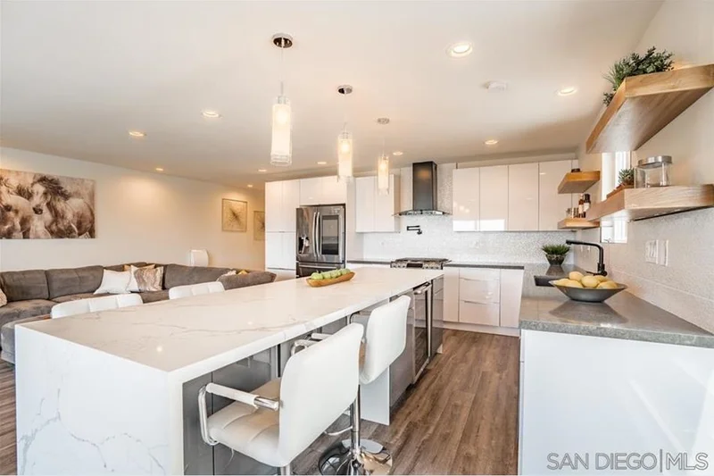 2733 Camino Del Mar, Del Mar, CA 92014