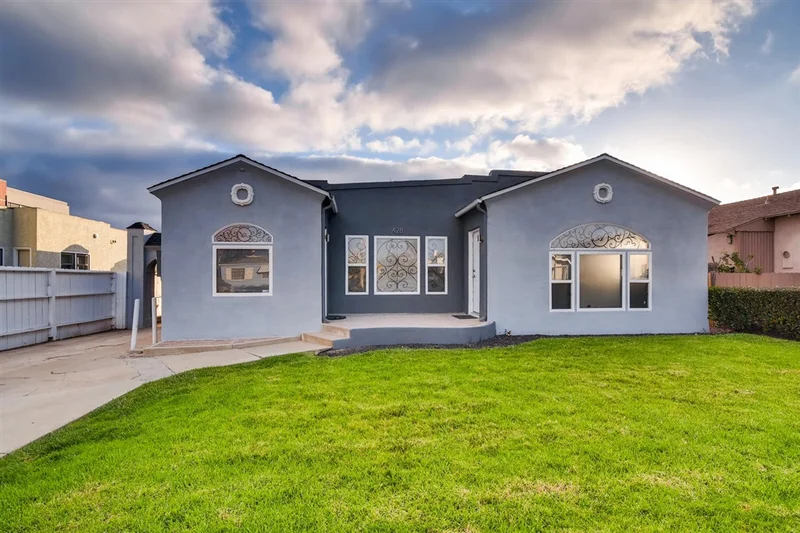 428 4th Ave, Chula Vista, CA 91910