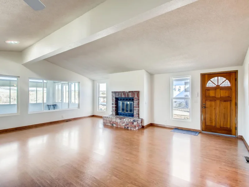 5220 Weymouth Way, Oceanside, CA 92057