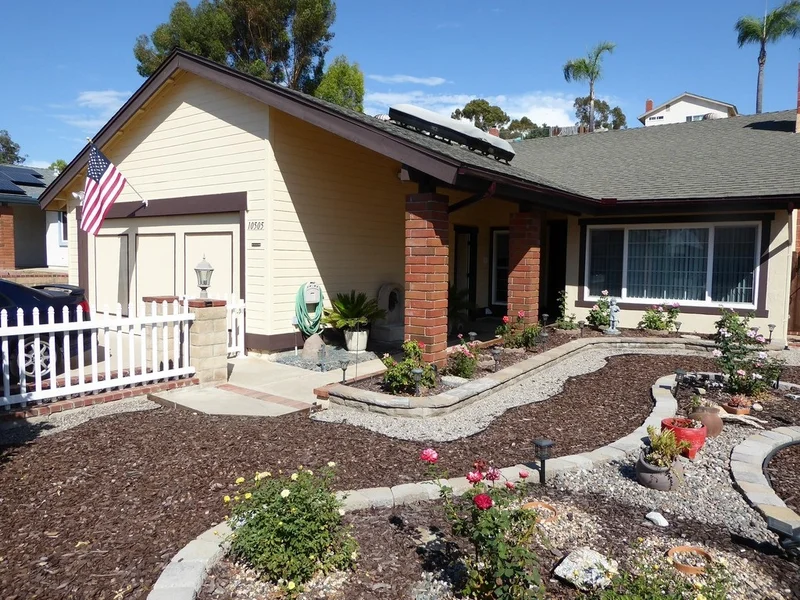 10505 Strathmore Dr, Santee, CA 92071