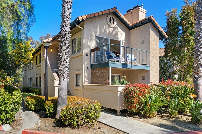 11341 Avenida De Los Lobos, San Diego, CA 92127