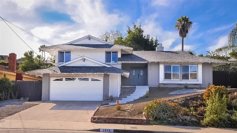 7915 Lake Cayuga Dr, San Diego, CA 92119