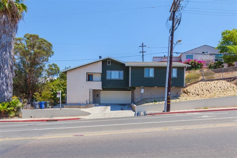4239 Massachusetts Avenue, La Mesa, CA 91941