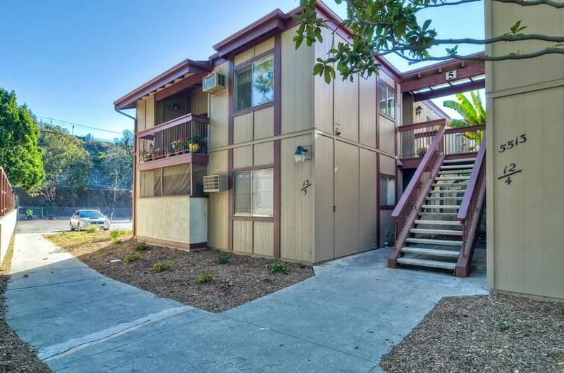 5513 Adobe Falls Road #13, San Diego, CA 92120