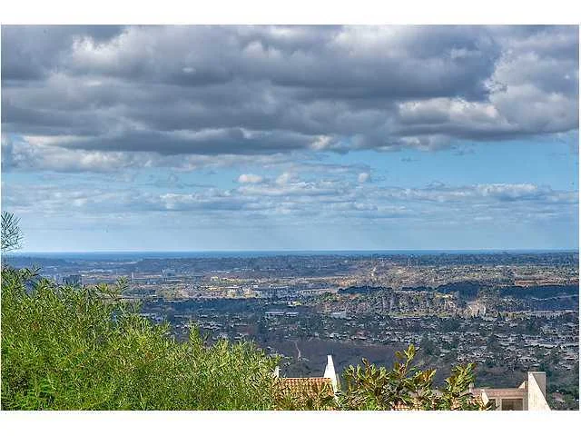 6228 Caminito Buena Suerte, San Diego, CA 92120