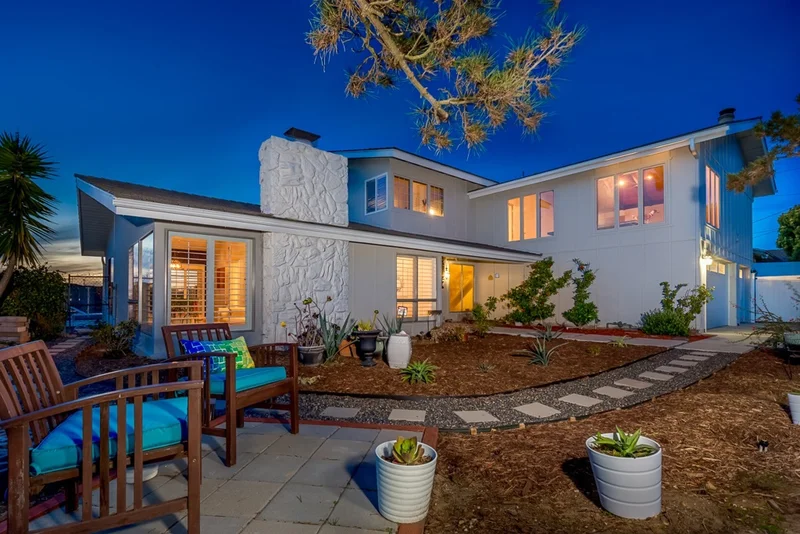 5596 Bloch Street, San Diego, CA 92122