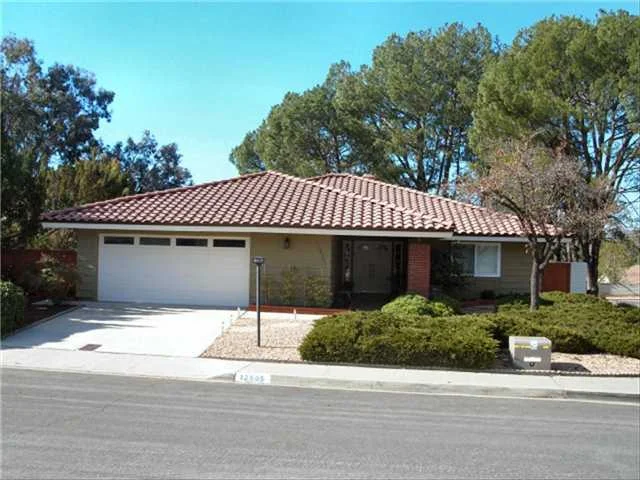 12505 Camino Vuelo, San Diego, CA 92128