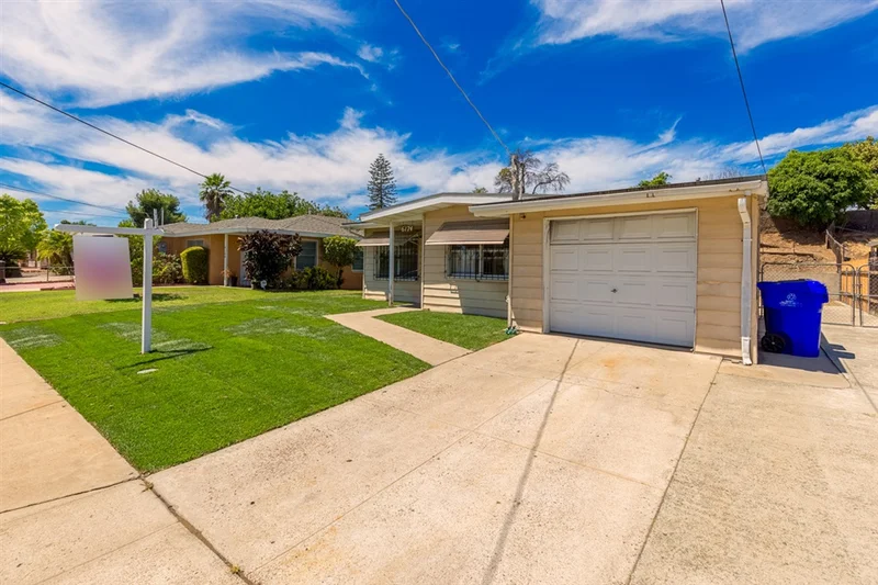 6174 Kerch Street, San Diego, CA 92115