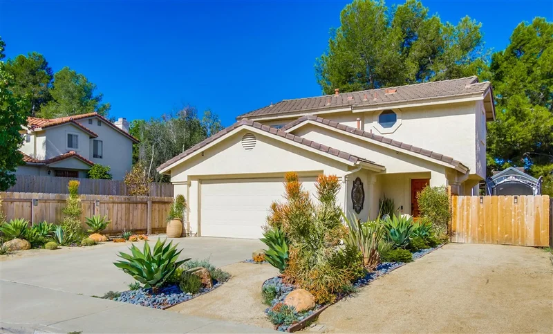 1128 Rachel Cir, Escondido, CA 92026