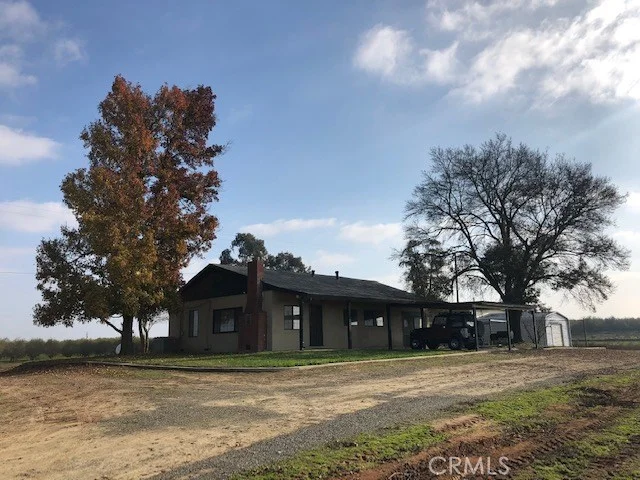 5207 Palm, Winton, CA 95388