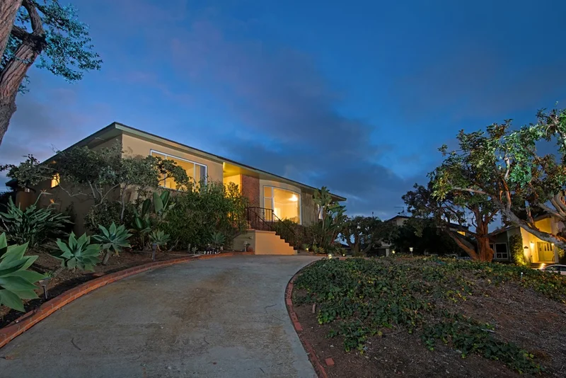 1244 Alexandria Dr, San Diego, CA 92107