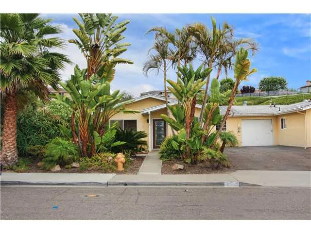 255 Fraxinella Street, Encinitas, CA 92024