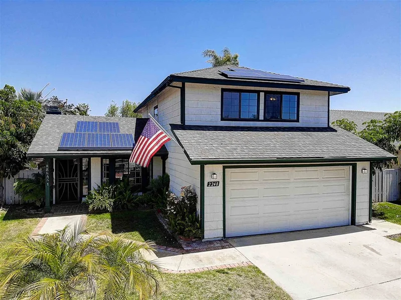 2248 Cottage Way, Vista, CA 92081