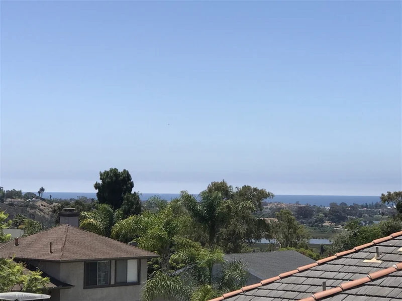 2286 Fuerte St, Oceanside, CA 92054