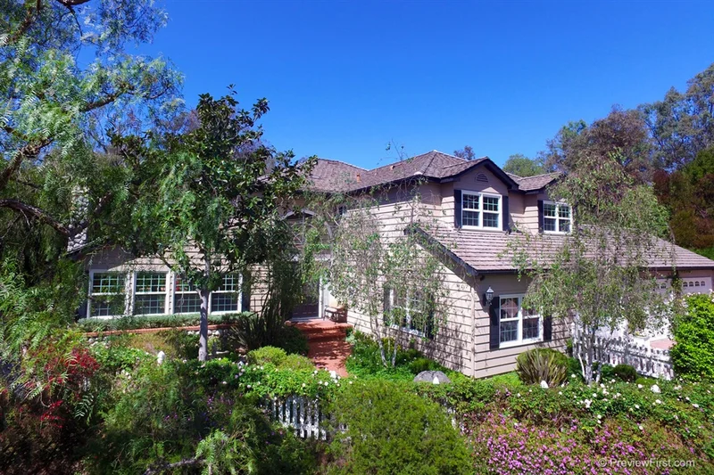 5533 Calzada Del Bosque, Rancho Santa Fe, CA 92067