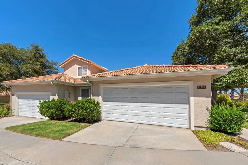 11758 Caminito De Las Missiones, San Diego, CA 92128