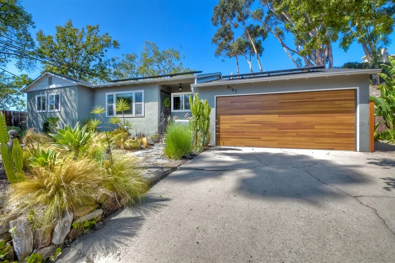 9140 Southern Rd, La Mesa, CA 91942