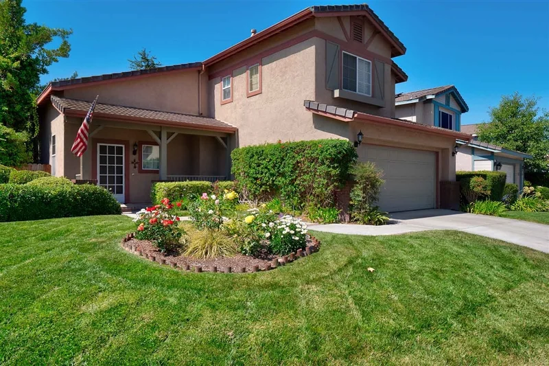 1128 Whispering Water Dr, San Marcos, CA 92078