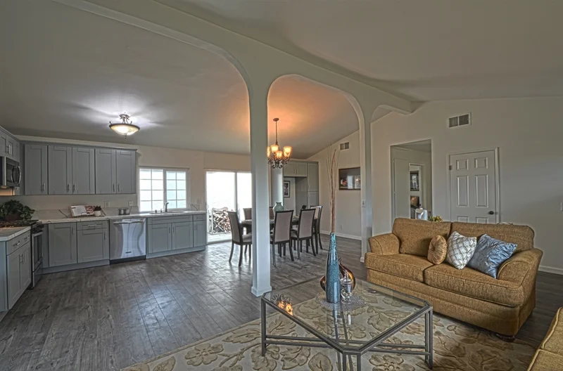 2965 Hypoint Ave, Escondido, CA 92027