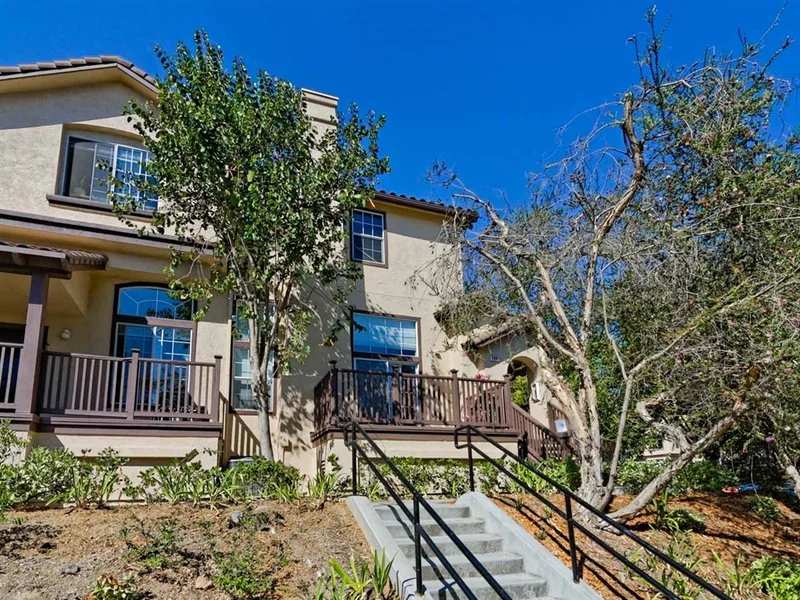 10330 Wateridge Circle #289, San Diego, CA 92121