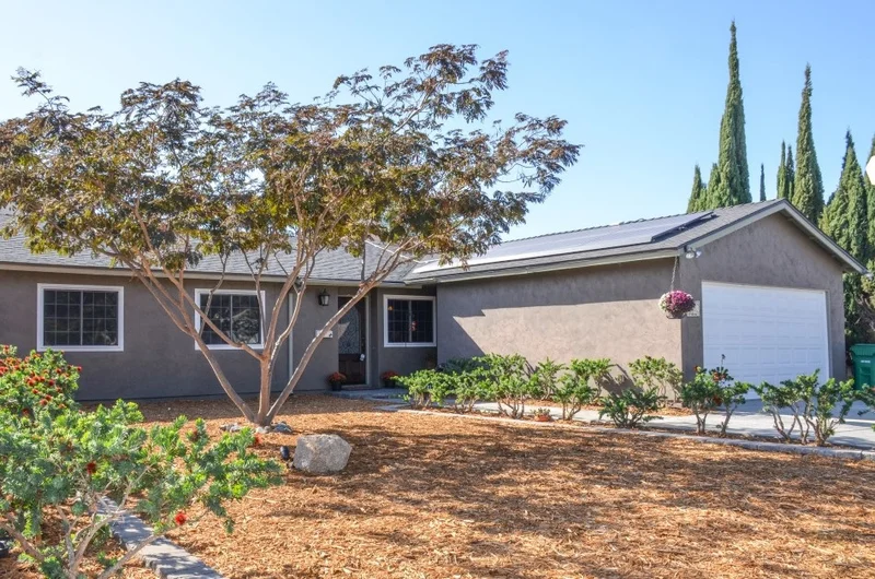 8969 New Seabury Dr, Santee, CA 92071
