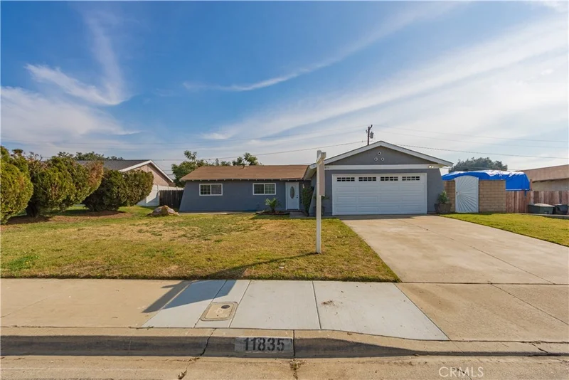 11835 Serra, Chino, CA 91710