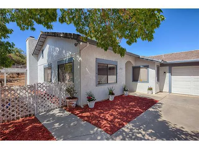 25511 Pappas Road, Ramona, CA 92065