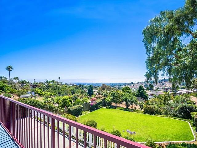 4282 Moraga Ave, San Diego, CA 92117