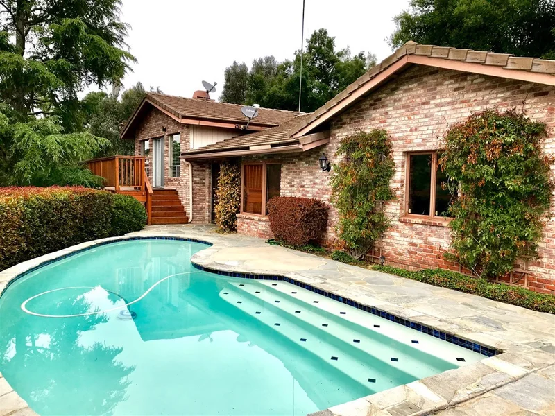 10124 Quail Glen Way, Escondido, CA 92029