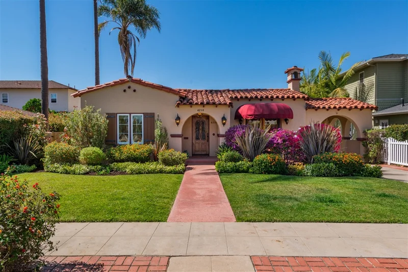 4258 Middlesex Dr, San Diego, CA 92116