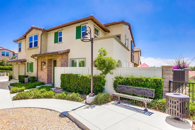 276 Candera Ln, San Marcos, CA 92069