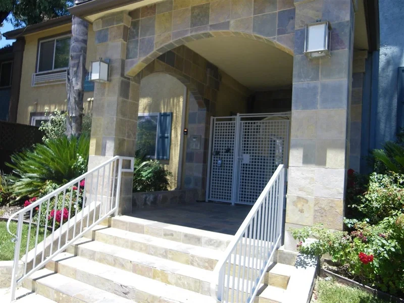 5532 Adelaide #3, San Diego, CA 92115
