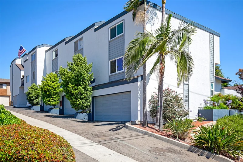 5577 Kiowa Dr, La Mesa, CA 91942