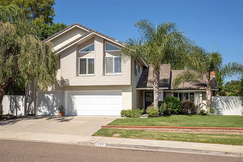 7734 Palacio, Carlsbad, CA 92009
