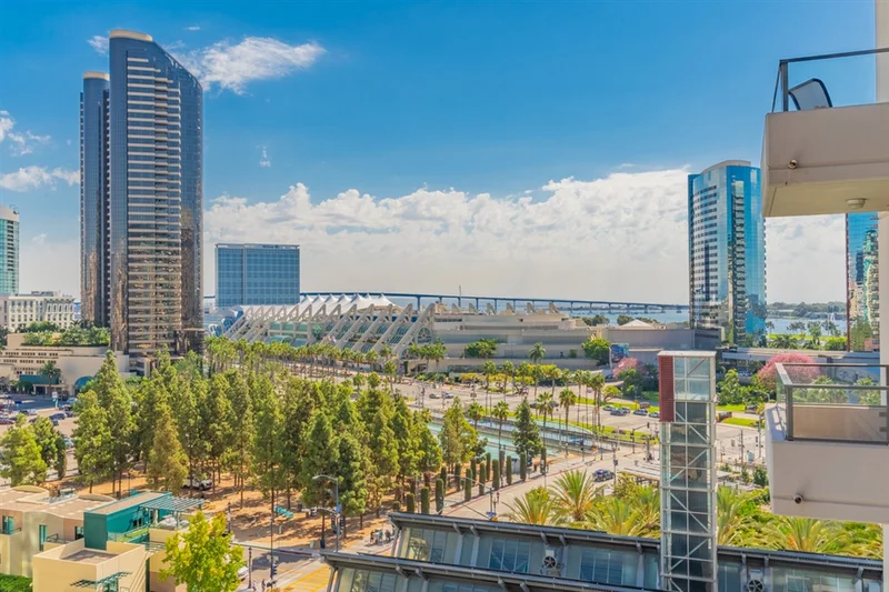 550 Front St #802, San Diego, CA 92101