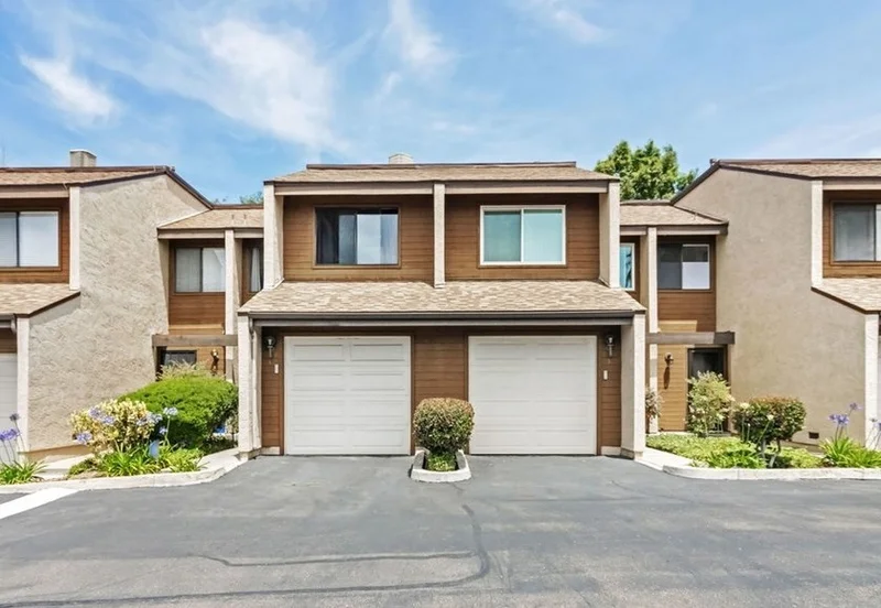 7715 Saranac Pl #6, La Mesa, CA 91942