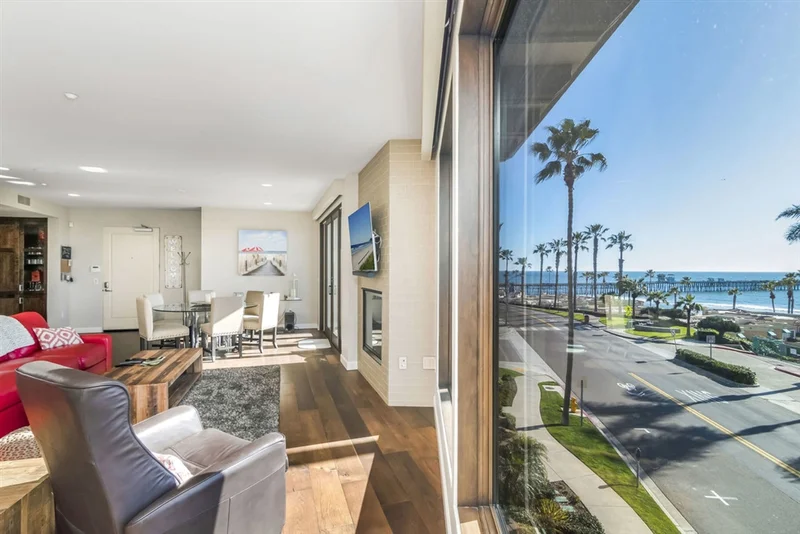 100 Sportfisher #304, Oceanside, CA 92054