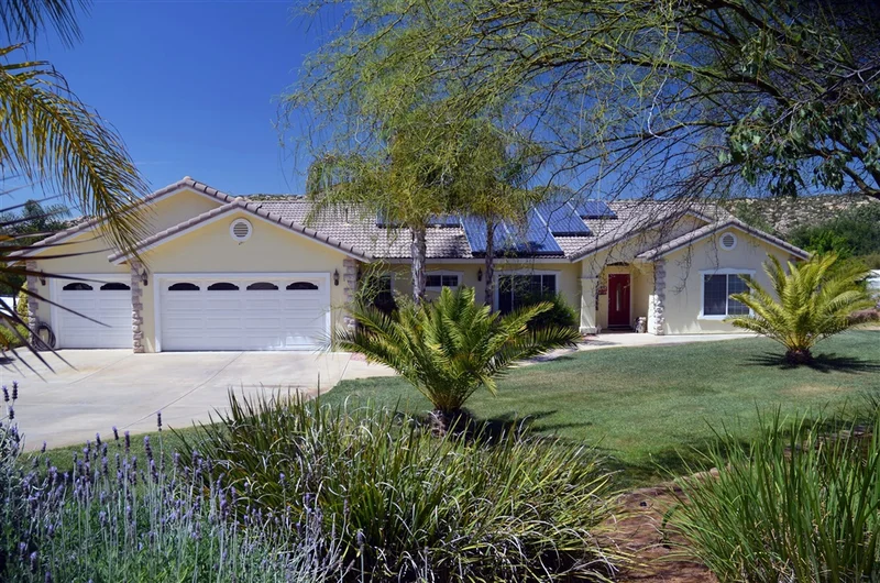 22544 Tombill Rd., Ramona, CA 92065