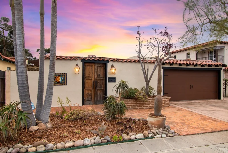 4650 Harvey Rd, San Diego, CA 92116