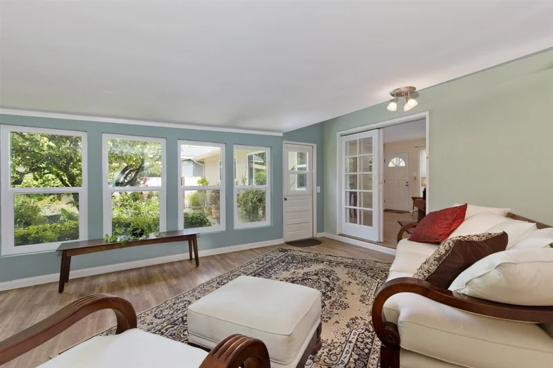 1034 Tiger Tail Rd, Vista, CA 92084